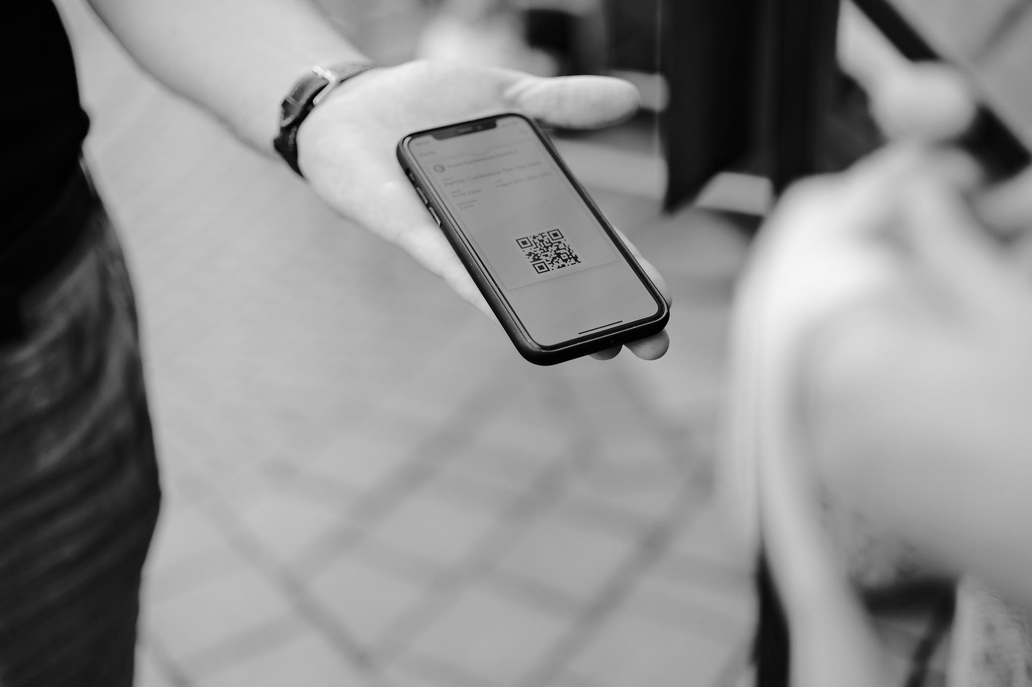 Waspada Quishing: Mengenali Risiko di Balik QR Code